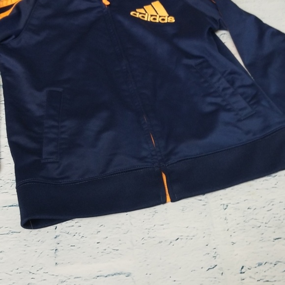 Kid’s Adidas Full Zip Jacket with pockets - Picture 2 of 6